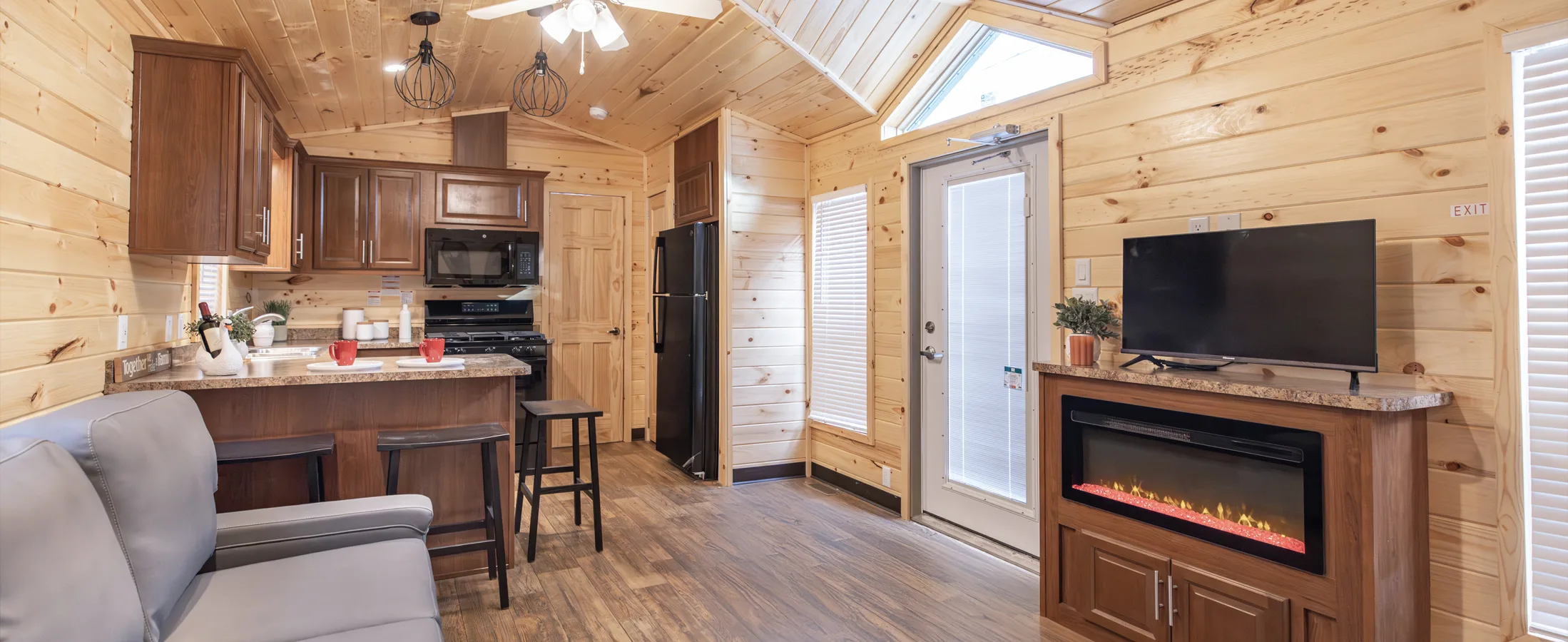 America's Park Cabins RVs